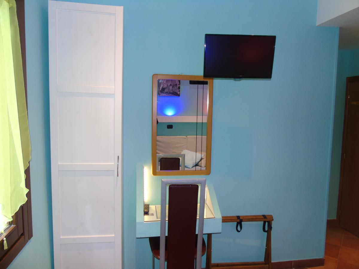Hotel Rainbow Arma di Taggia Zewnętrze zdjęcie