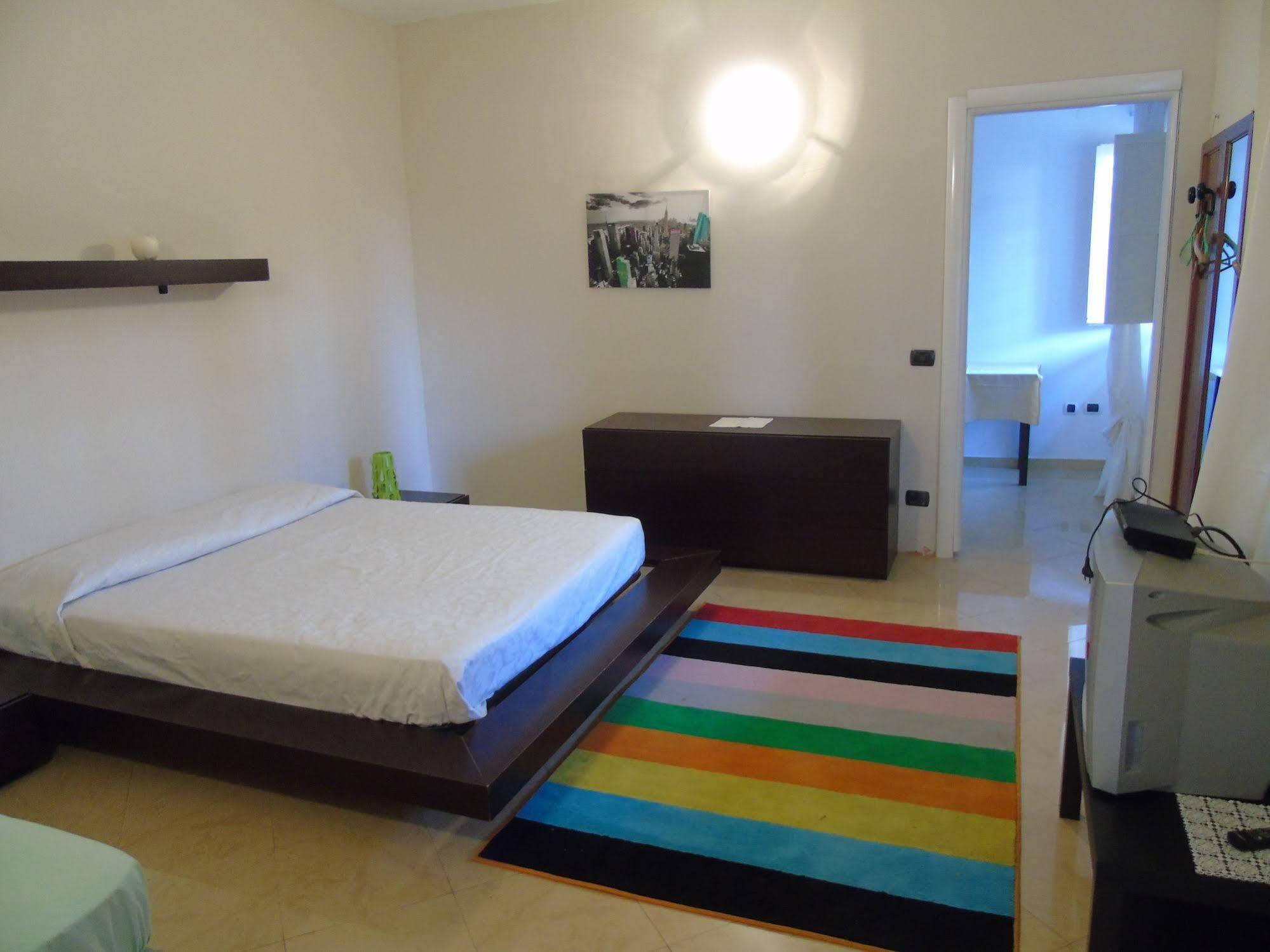 Hotel Rainbow Arma di Taggia Zewnętrze zdjęcie