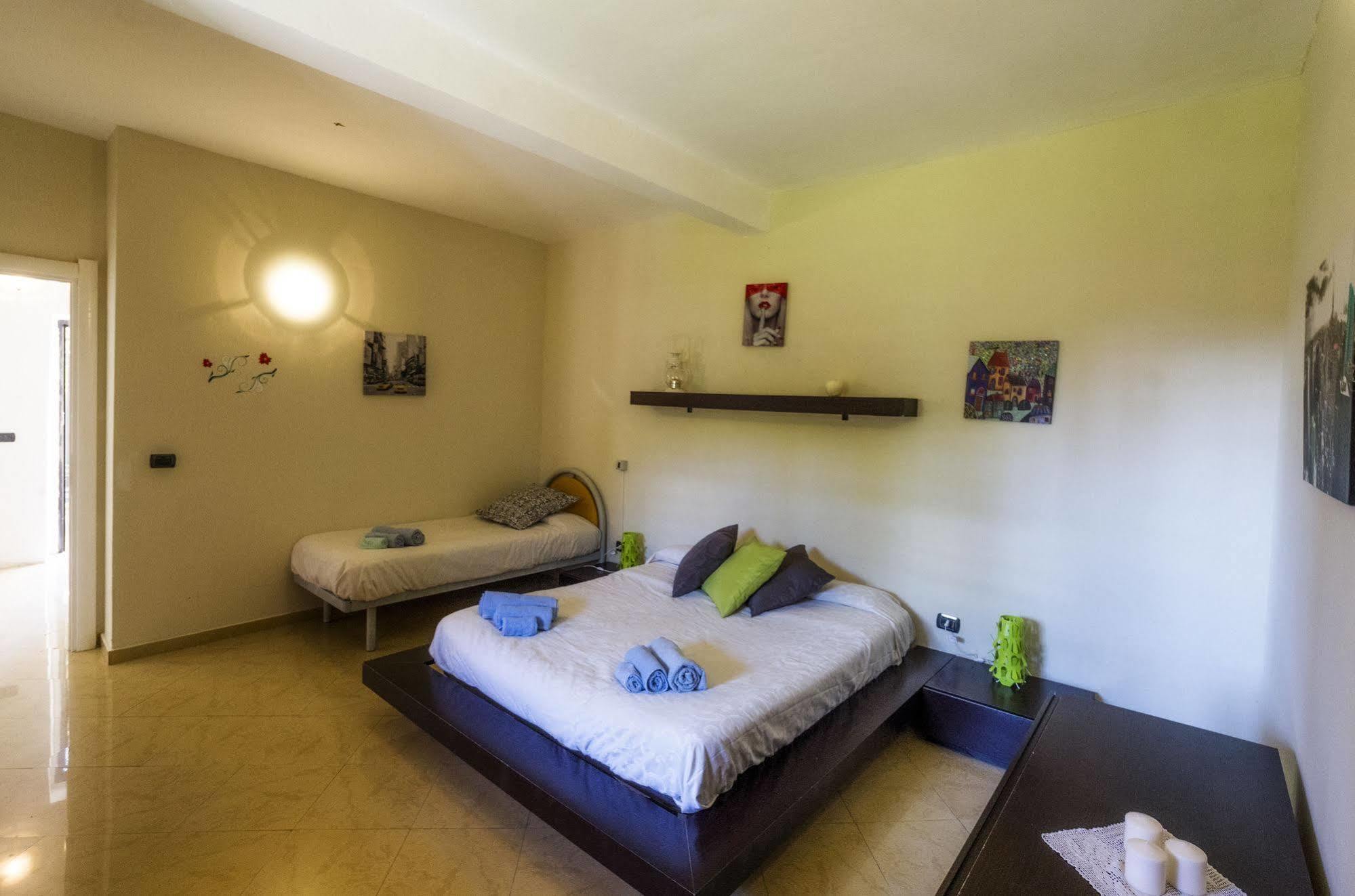 Hotel Rainbow Arma di Taggia Zewnętrze zdjęcie